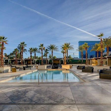 Mgm Signature-33-709 F1 Track & Strip View Balcony Las Vegas Exterior foto