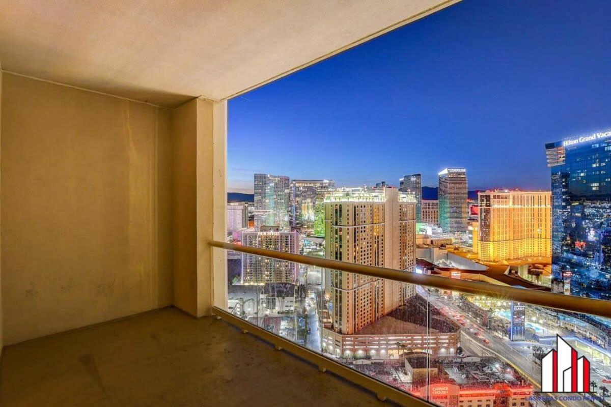 Mgm Signature-33-709 F1 Track & Strip View Balcony Las Vegas Exterior foto
